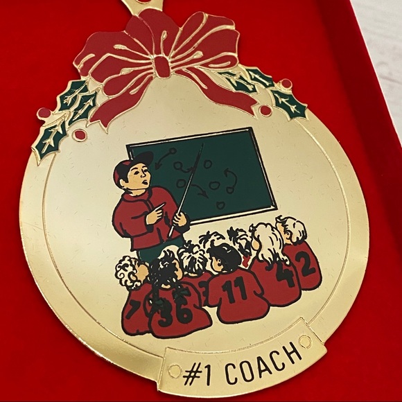 Vintage G Duchin #1 Coach 24kt Christmas ornament - Picture 5 of 9